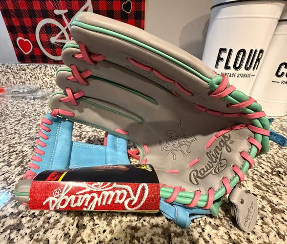 Rawlings Heart of The Hide RH Softball Glove 12" (New)