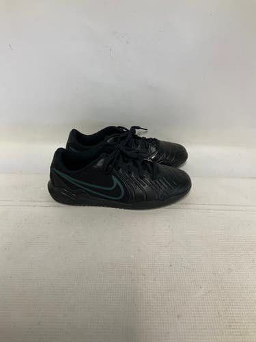 Used Nike Soccer Indoor Shoes Black Junior 04 11823-S000037194