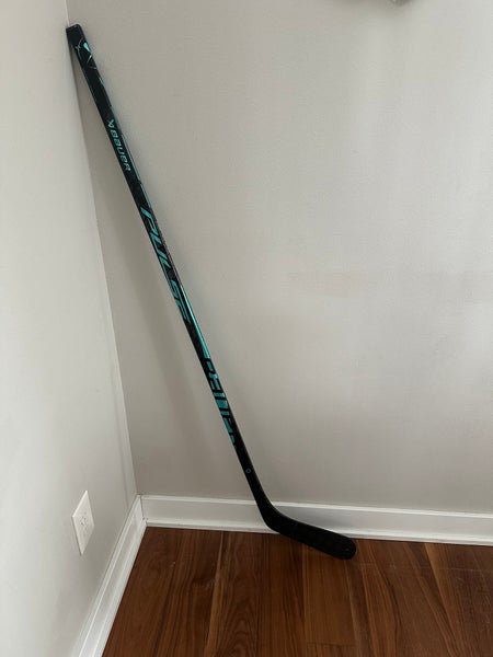 Junior Bauer Pulse Left Hand Hockey Stick 50 Flex (Used)