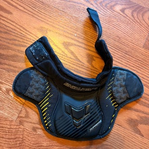 Small / Medium Bauer Supreme Goalie Neck Protector
