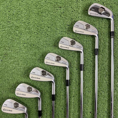 Taylormade Tour Preferred MB MC 2011 Iron Set 4-PW Dynamic Gold Tour Issue Stiff