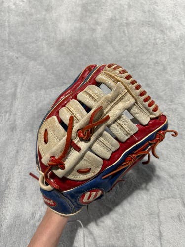Red Wilson A500 RH Infield Baseball Glove 12.5" (Used)
