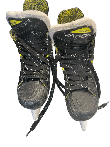 Used Bauer VAPOR 3X  1 Junior Hockey Skate Junior 01 11682-S000126738
