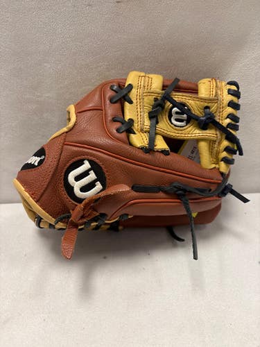 Used Wilson A550 BB/SB Glove RH Throw Brown 11" 11490-S000263492