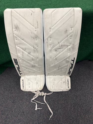 White Senior True HZRDUS 7x4 Goalie Leg Pads (Used) | 34"+2