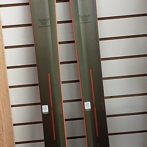 Mens Elan Wingman 83Ti Skis- Size 168 (New)