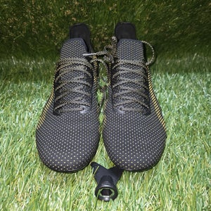 UMBRO Velocita Matrix Pro SG. Size 9.5