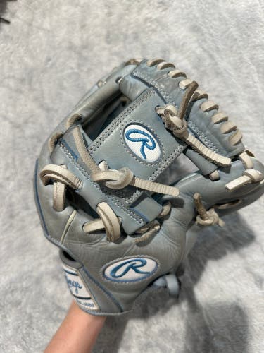 Blue Rawlings Gold Glove Elite RH Infield Baseball Glove 11.5" (Used)