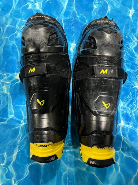 Junior Bauer Supreme M3 Shin Pads 12" (Used)