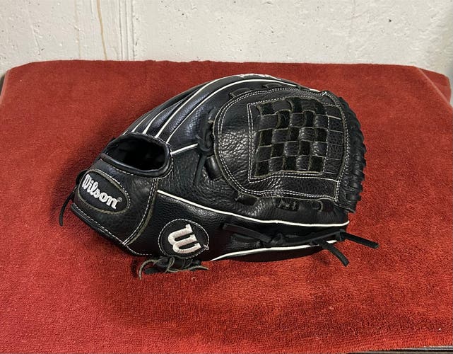 Wilson Ultra glove.  RHT 12.5”