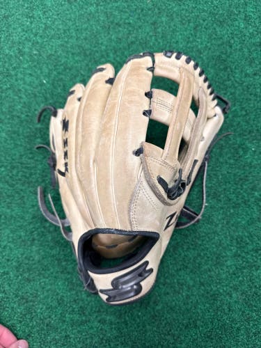Tan SSK Z9 Maestro RH Outfield Baseball Glove 12.5" (Used)