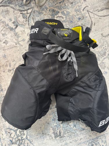 Youth Large Bauer Supreme Mach Hockey Pants (Used)