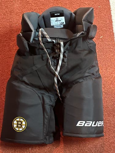 Bauer Vapor Pro Stock Pants Boston Bruins size medium Mint