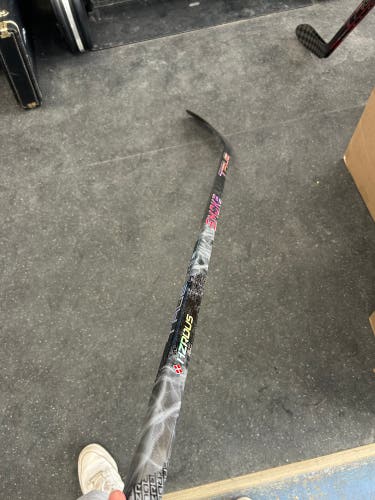 True HZRDUS Smoke Righty Hockey Stick T92 75 Flex (New)