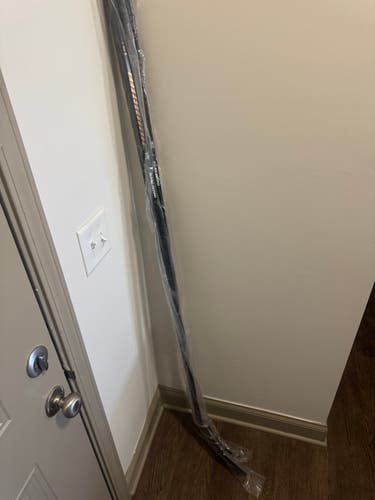 2 Pack Senior Warrior Covert QR6 Pro Right Handed Hockey Stick W03 75 Flex Pro Stock (New)