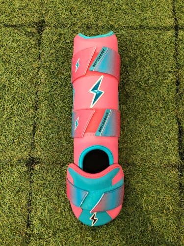 Bruce Bolt Premium Pro Ankle Guard (Used)