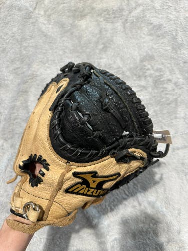 Brown Mizuno Prospect RH Catcher's Baseball Glove 32.5" (Used)