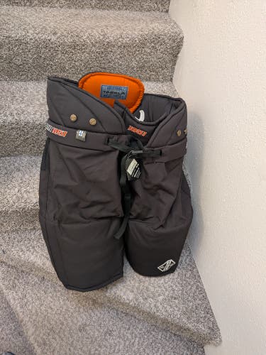 Senior Size 52 Tackla Air 1051 Hockey Pants (New)