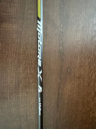 Fujikura Motore F1 60g Stiff Driver Shaft – 45” – Cobra Adapter – Golf Pride Grip – Used