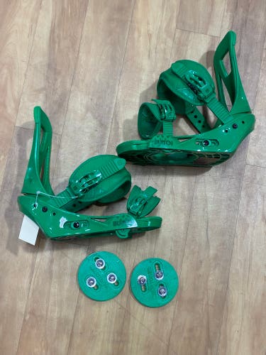 Medium Burton Freestyle Snowboard Bindings (Used)