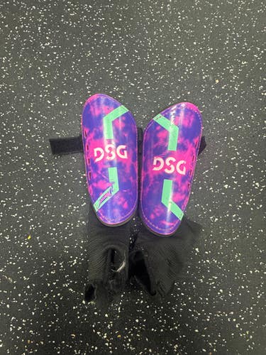Used Soccer Shin Guards Junior Purple LG 11849-S000035677
