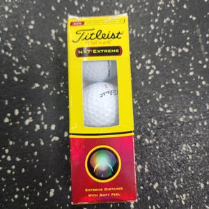 Used Titleist NXT EXTREME Golf Balls 11849-S000017118