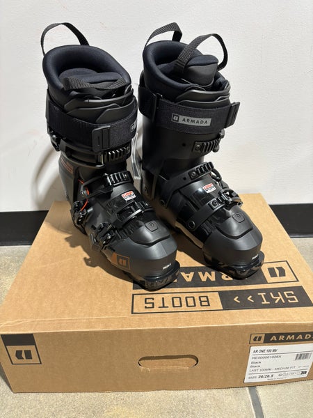 Brand New Armada AR One 100 MV Ski Boots – 26/26.5 – 100 mm Last – Black