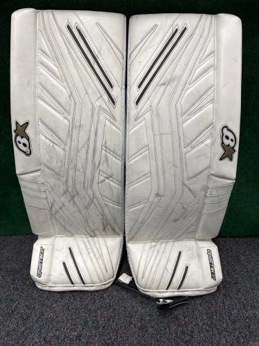 White Junior Brian's GNETik X5 Goalie Leg Pads (Used) | 29"+1"