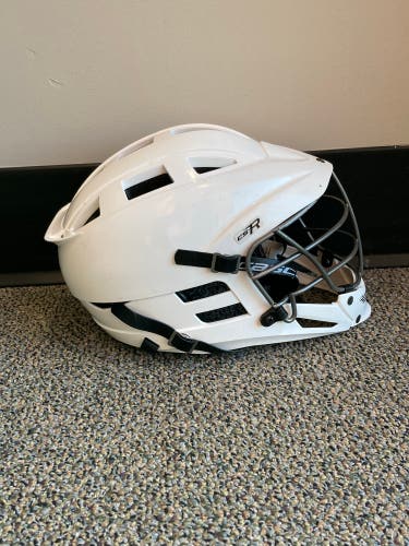 Used White Cascade CS-R Youth Helmet