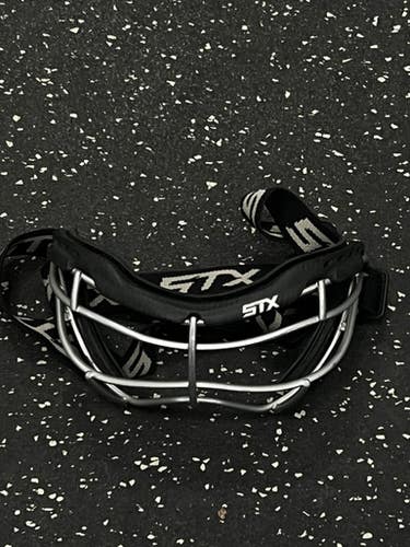 Used STX FOCUS S Lacrosse Facial Protect Black Senior 11849-S000036596