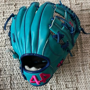 2025 Infield RH 44 Pro Signature Series Baseball Glove 11.5"