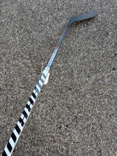 Intermediate Warrior Covert QR5T Hockey Stick Right Handed W88 55 Flex Pro Stock | 62.5"