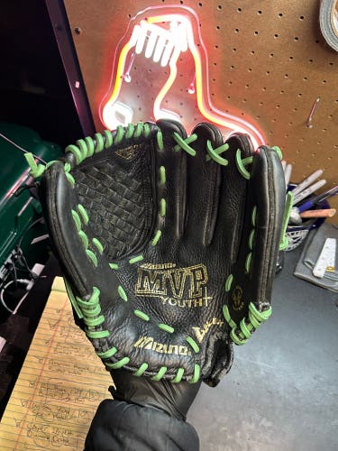 Mizuno MVP Youth Baseball Glove 11.5" (Used / Conditioned & Relaced in Green)