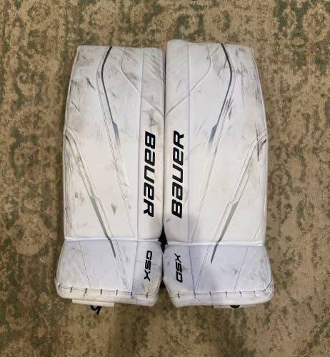 Medium 28” Bauer GSX Goalie Leg Pads (Used)