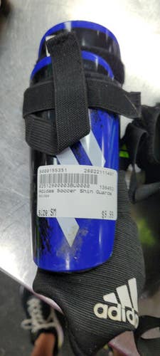 Used Adidas Soccer Shin Guards Youth None SM 11497-S000155351