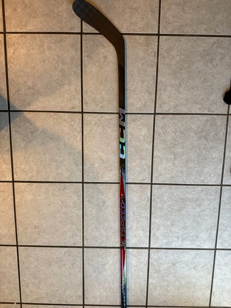 Senior CCM JetSpeed FT7 Left Hand Hockey Stick P28 75 Flex (Used)