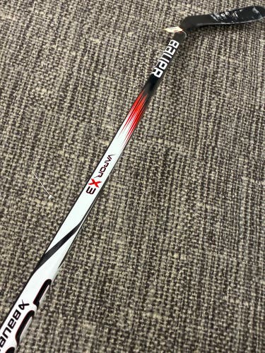 Senior Bauer Vapor X3 Hockey Stick Right Handed P92 87 Flex (Used)
