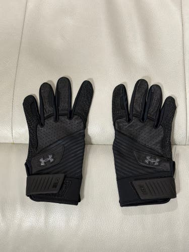 Small Under Armour Harper Pro 24 Batting Gloves (New)