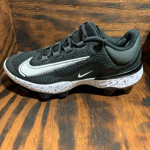 NEw Nike Alpha Huarache Elite 4 Low MCS Mens 7 Black Baseball Cleats FD6221-001