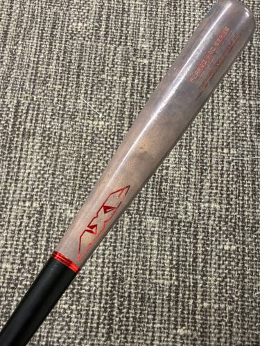 AXE Flared Pro Series Maple Bat (-5) Maple 27 oz 32" (Used)