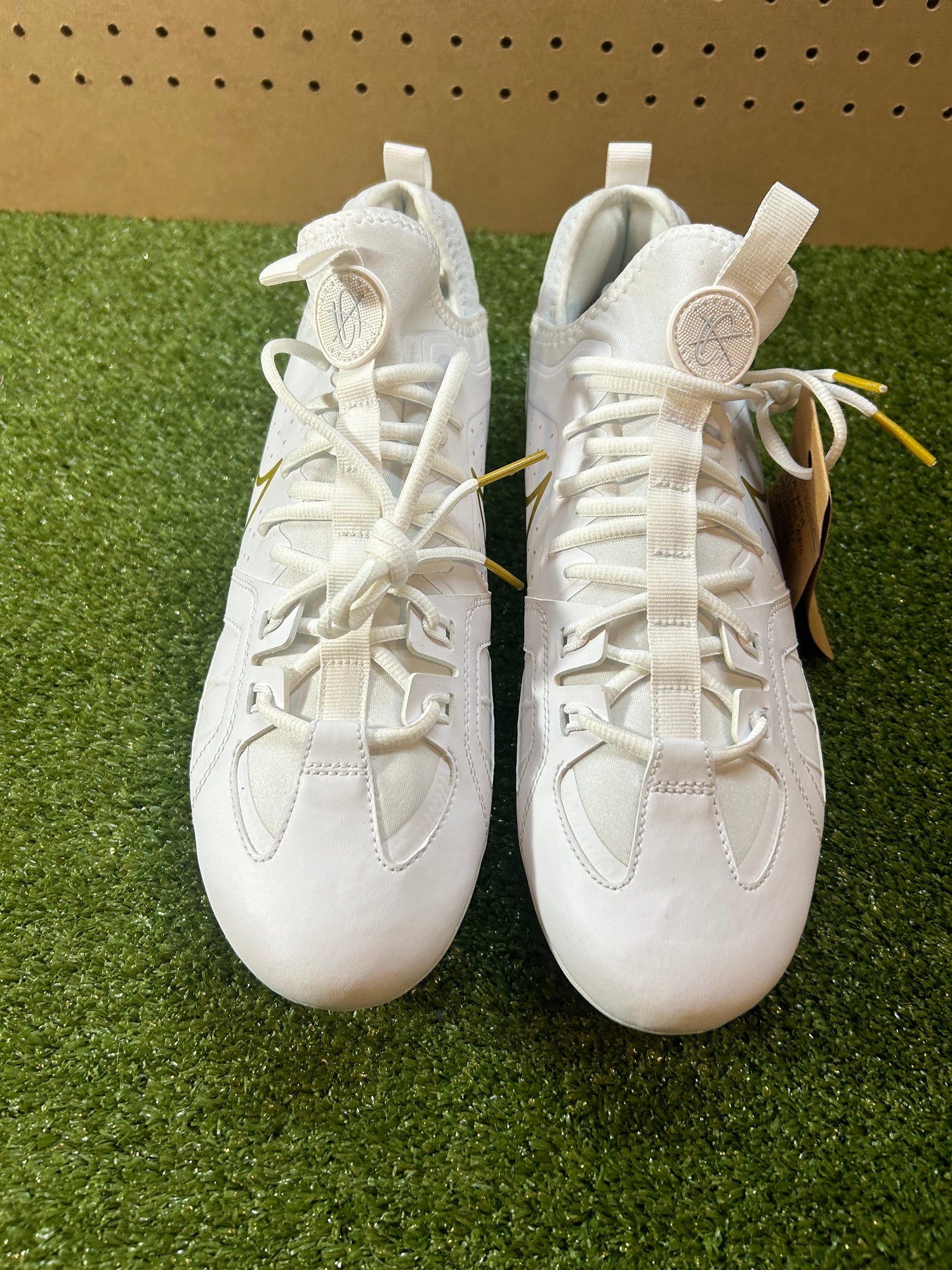 white huaraches size 12