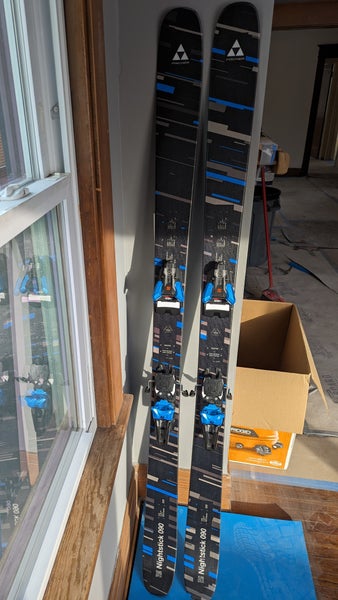 Brand New 2025 Fischer Nightstick 90 Skis 177cm with Strive 14 bindings +Phantom Glide!