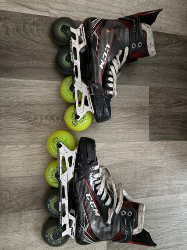 CCM Inline Skates Regular Width Size 8.5 (Used)