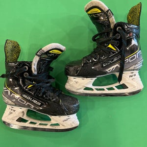 Bauer Vapor 3X Hockey Skates | Size 1.5D