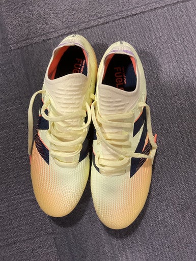 Used New Balance Soccer Cleats Yellow Senior 10 11614-S000230235