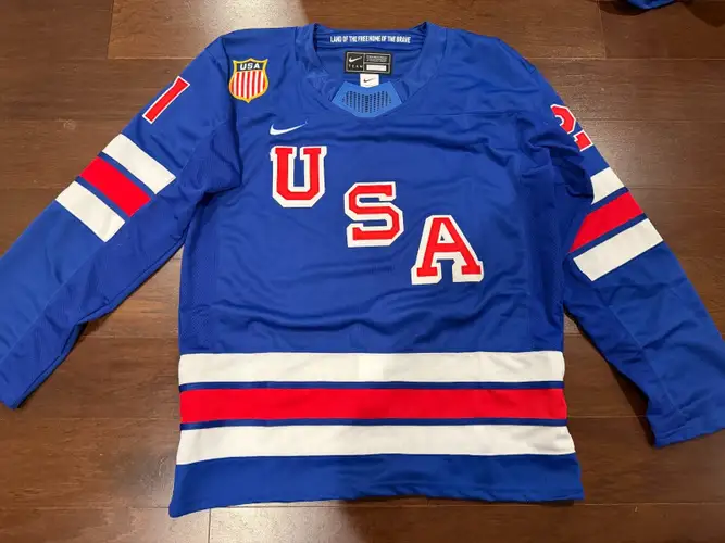 Dylan Larkin Team USA 2026 Olympics Hockey Jersey – Blue XL Stitched