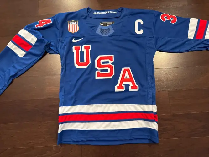 Auston Matthews Team USA 2026 Olympics Hockey Stitched Jersey – Blue Large