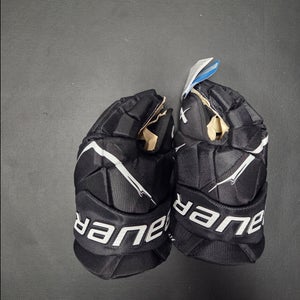 Brand New Bauer Vapor Flypro Gloves Senior 15" black/white