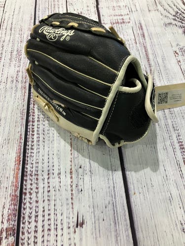 Black Rawlings Highlight RH Softball Glove 10.5" (Used)