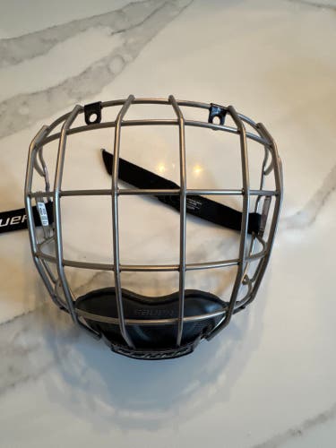 XS Bauer Re-AKT Facemask Full Cage (Gently Used)